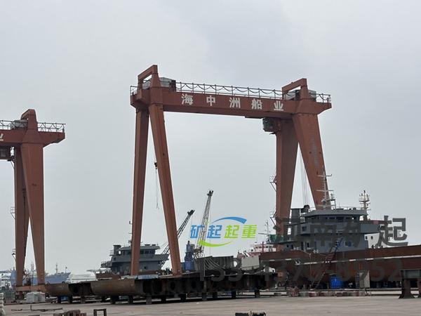 江苏常州造船门式起重机厂家造船门式起重机安全可靠